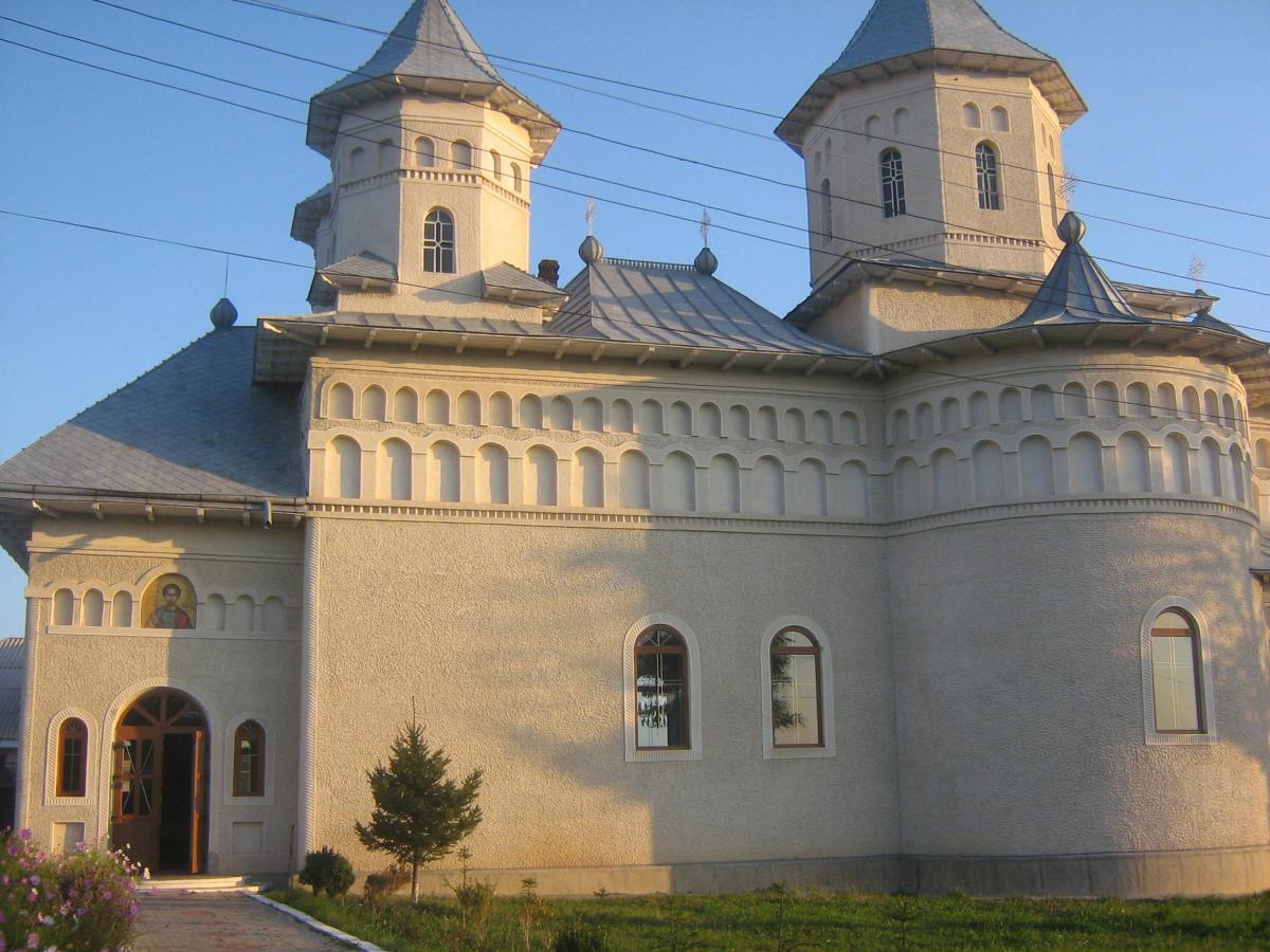 Biserica Topile